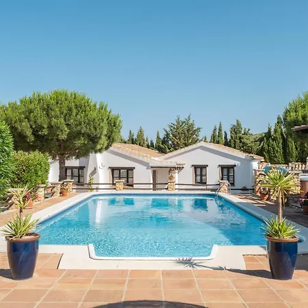 Villa Pasa Fina, Luxury Retreat
